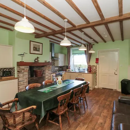 Airy Hill Old * 휫비